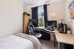 Photo 16- click for photo gallery